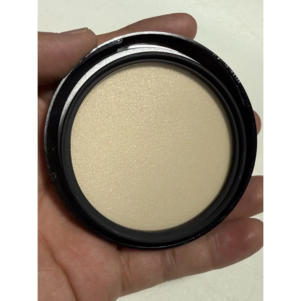 Hoya HMC UV 67 mm filter MC 81B (Made in Japan)